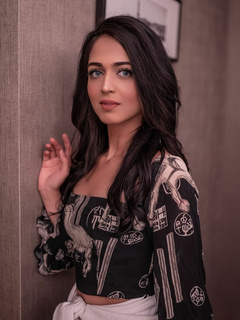 Jumana Khan